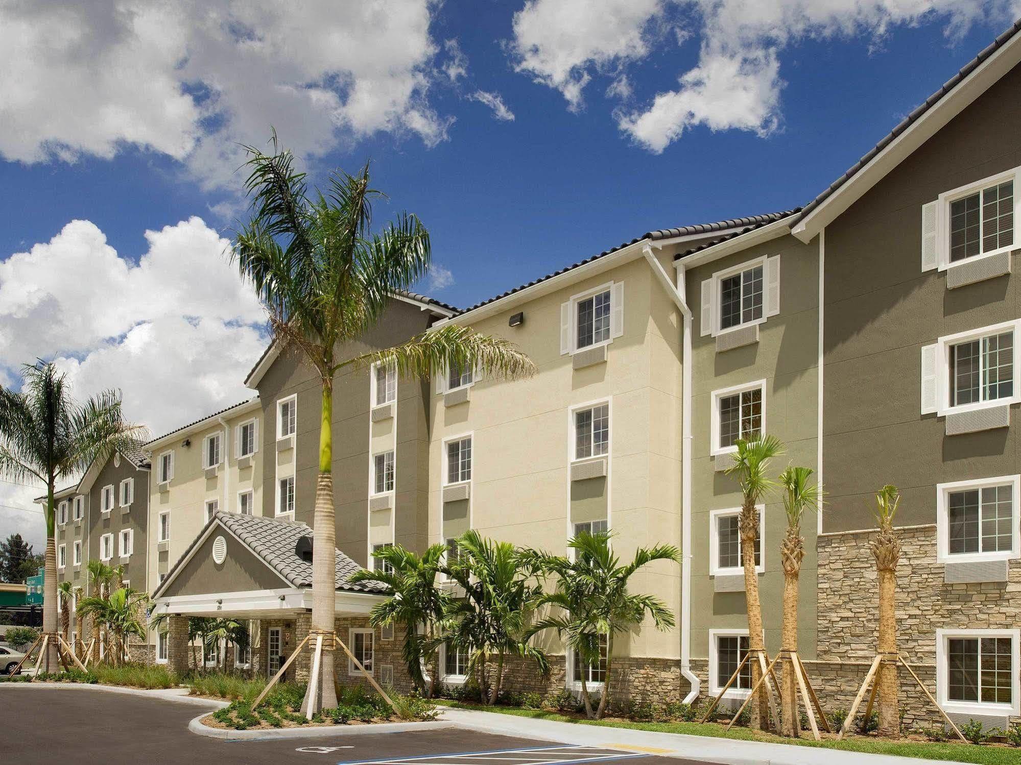 Extended Stay America Select Suites - Fort Lauderdale - Airport - West Дейви Экстерьер фото